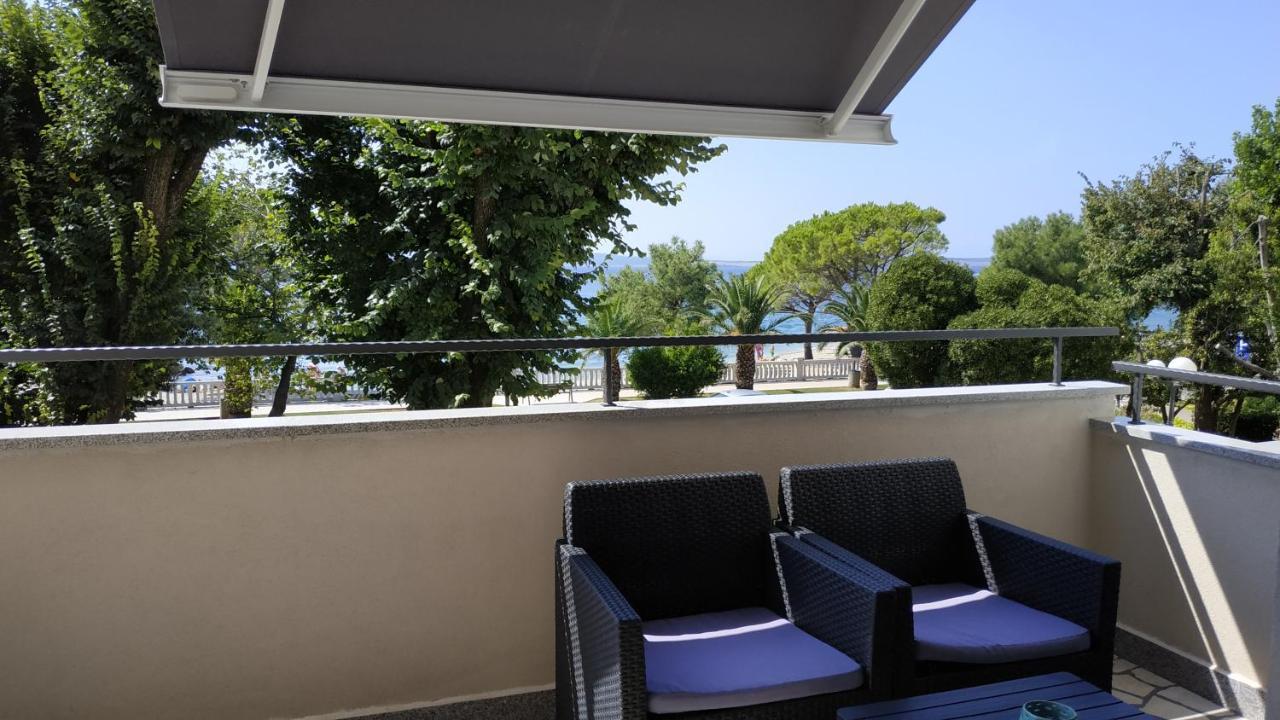 Apartman Katnic By The Beach Crikvenica Exterior foto
